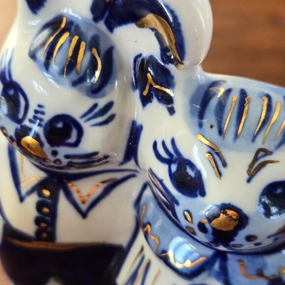 Set of 3 Gzhel Figurines Hand Painted Gilded Porcelain VTG Bunny Cat Rooster Pig - Picture 16 of 16